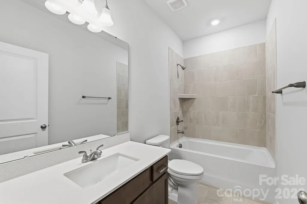 6213 Kimball Court Charlotte NC 28216