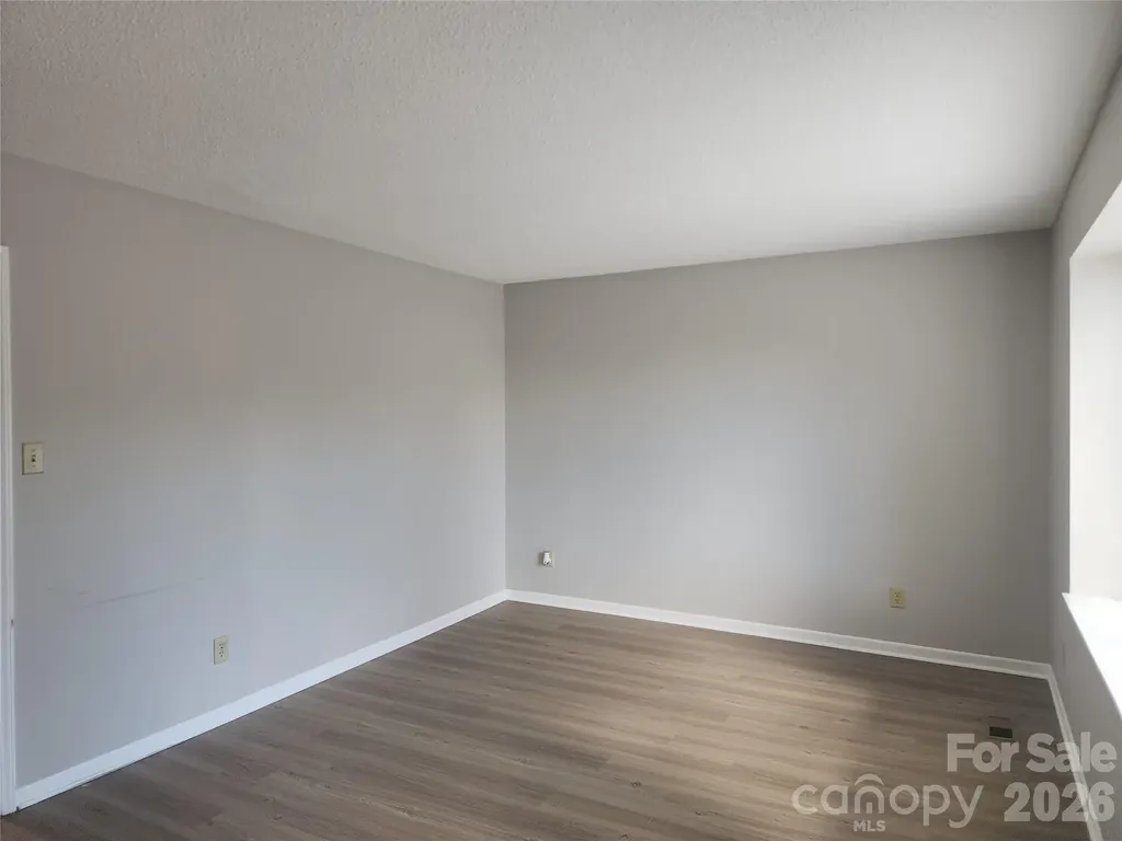 150 Autumn Leaf Road Troutman NC 28166