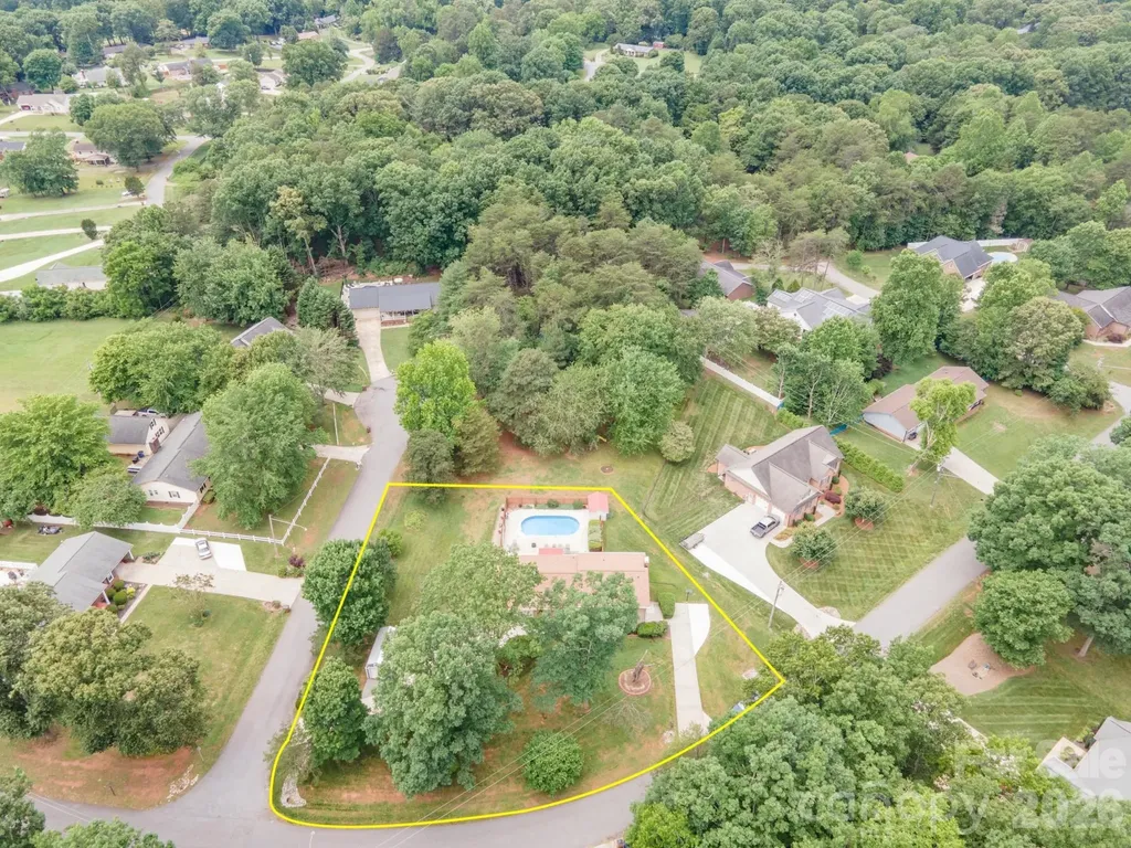 201 Wellington Drive Lincolnton NC 28092
