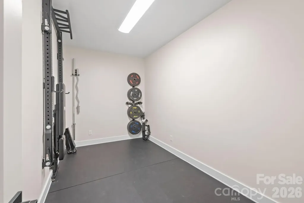 1933 St Paul Street Charlotte NC 28216