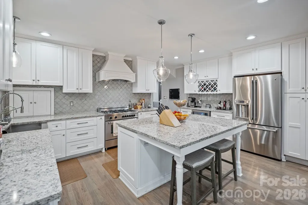 2082 2nd Street Drive NW Hickory NC 28601