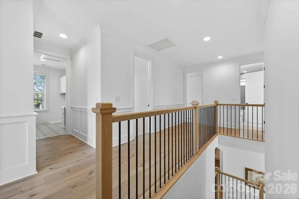 1607 Chippendale Road Charlotte NC 28205