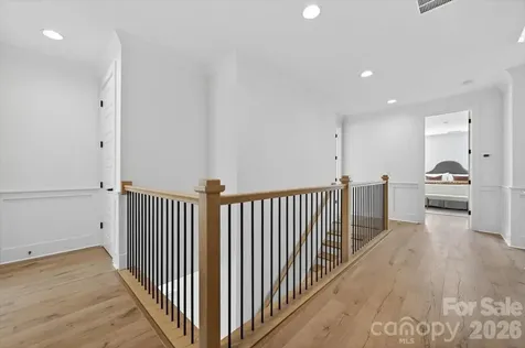 1607 Chippendale Road Charlotte NC 28205