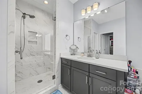 16203 Tulloch Road Charlotte NC 28278