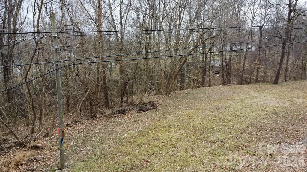2542 S Nc Hwy 127 Highway Hickory NC 28602