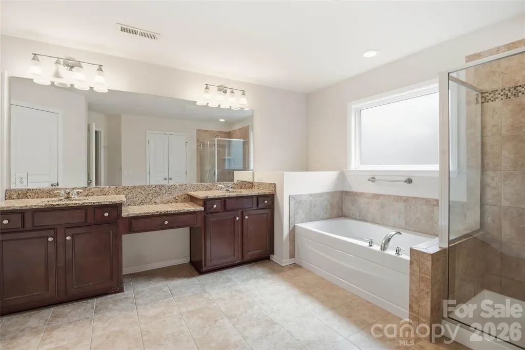 10102 Paxton Run Road Charlotte NC 28277