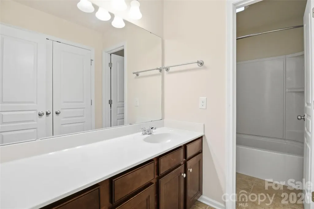 10102 Paxton Run Road Charlotte NC 28277
