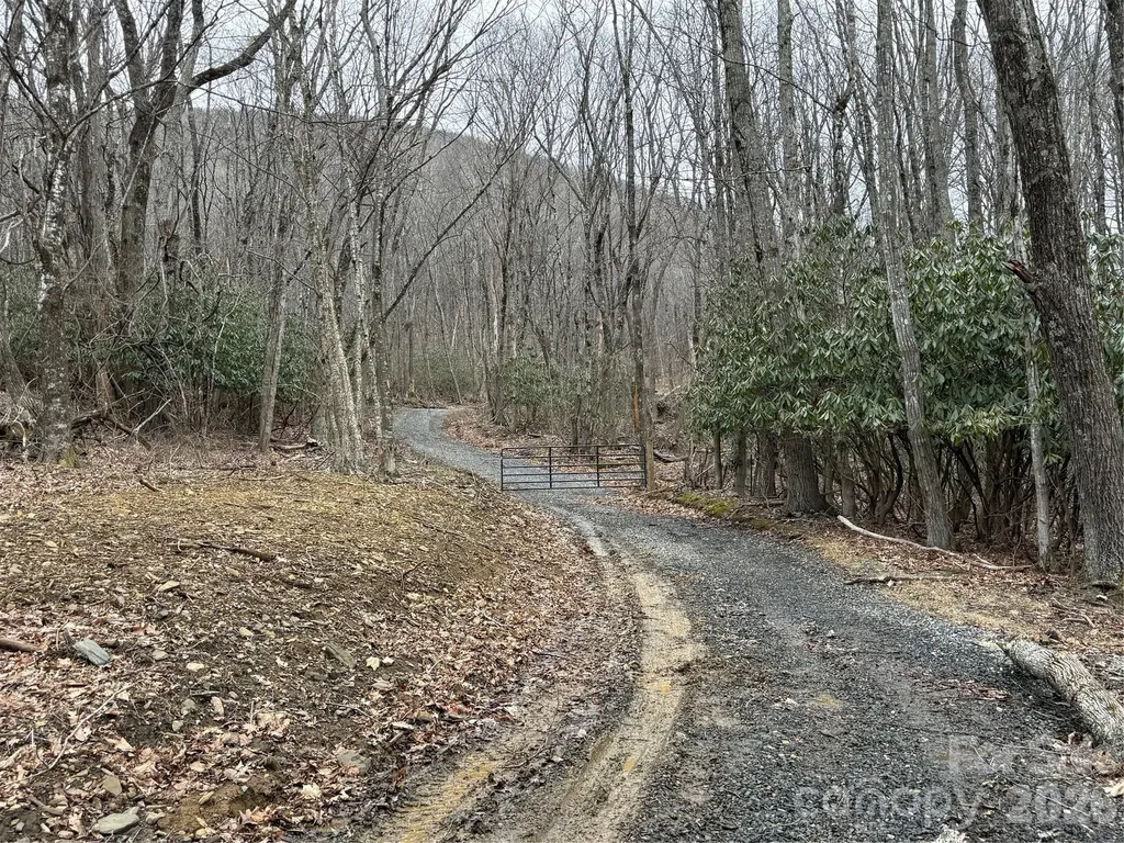 286 Frontier Drive West Jefferson NC 28694
