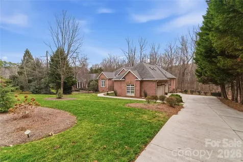 402 W Glenview Drive W Salisbury NC 28147