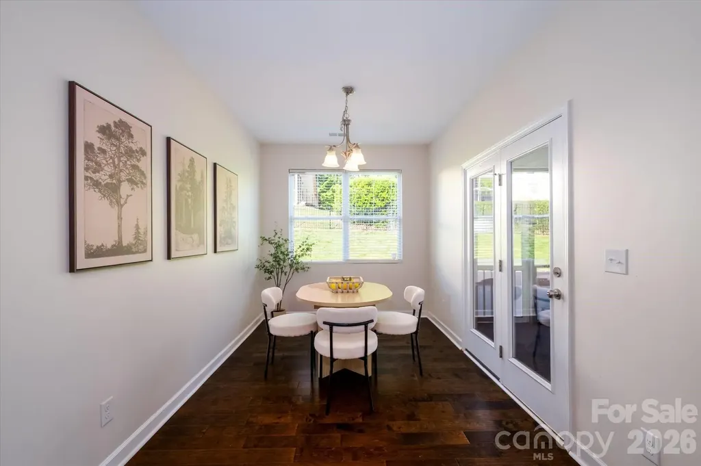 8720 Artesa Mill Lane Charlotte NC 28214