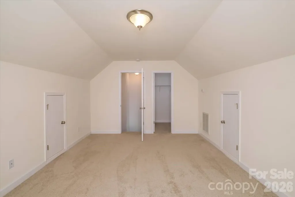 8720 Artesa Mill Lane Charlotte NC 28214