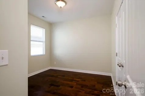 8720 Artesa Mill Lane Charlotte NC 28214