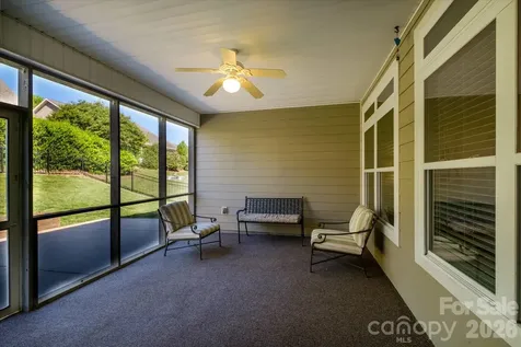 8720 Artesa Mill Lane Charlotte NC 28214