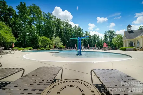 8720 Artesa Mill Lane Charlotte NC 28214