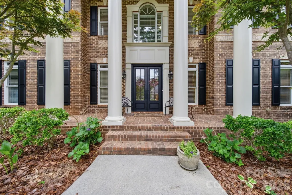 1802 Summit View Place Waxhaw NC 28173
