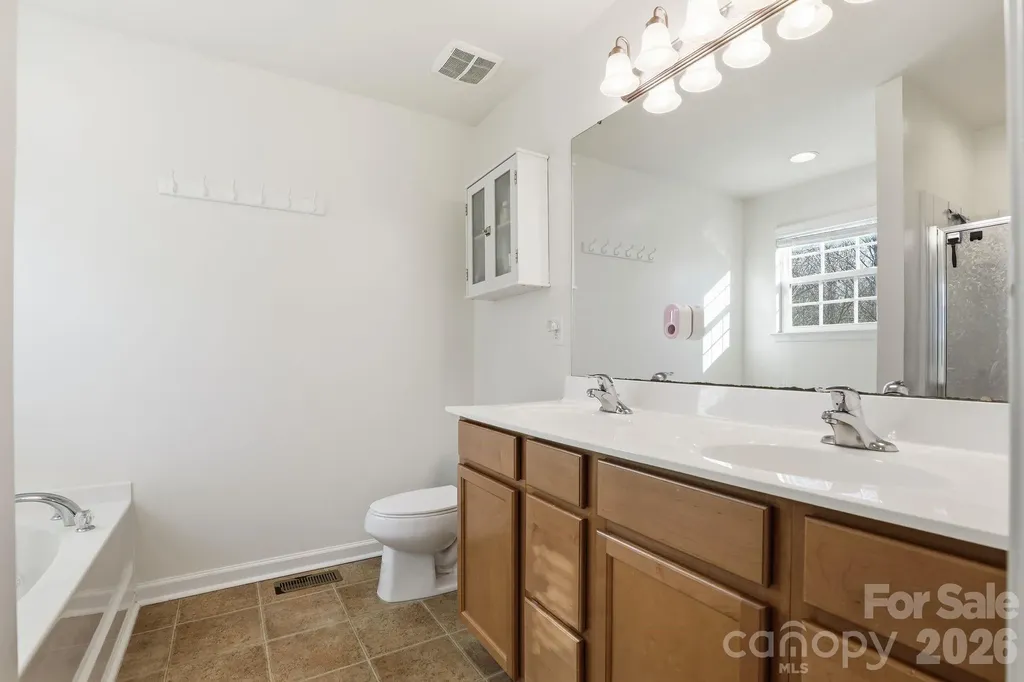 7532 W Berkeley Road Denver NC 28037