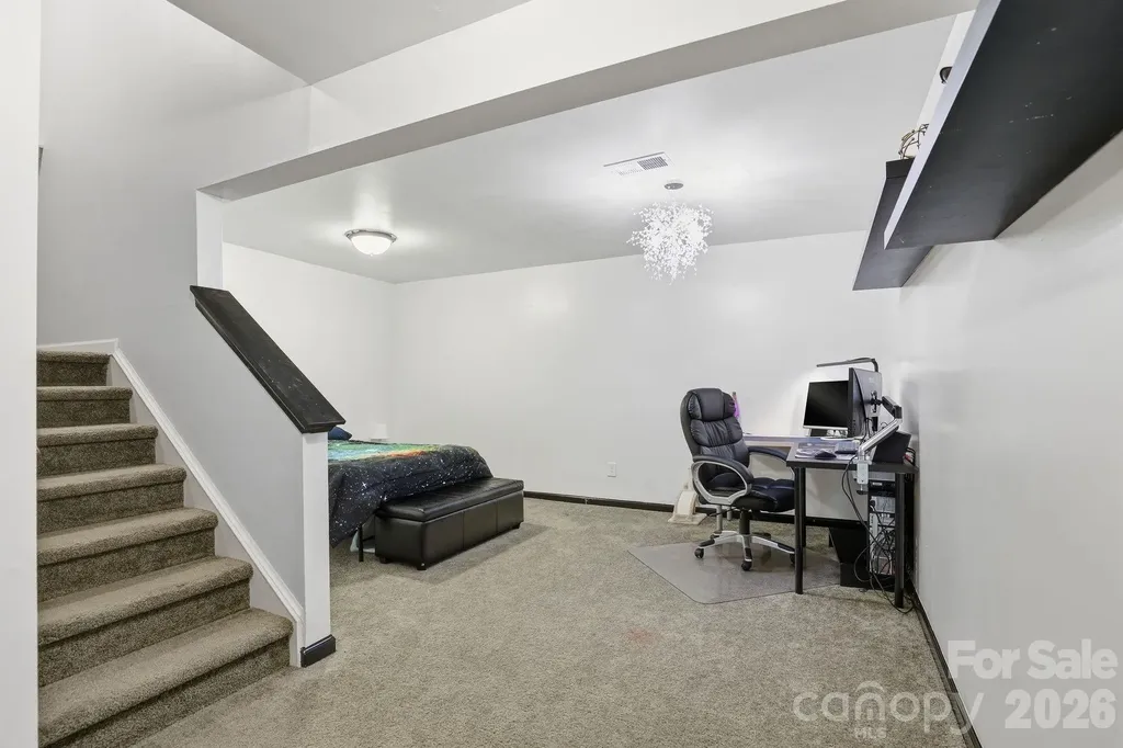 7532 W Berkeley Road Denver NC 28037