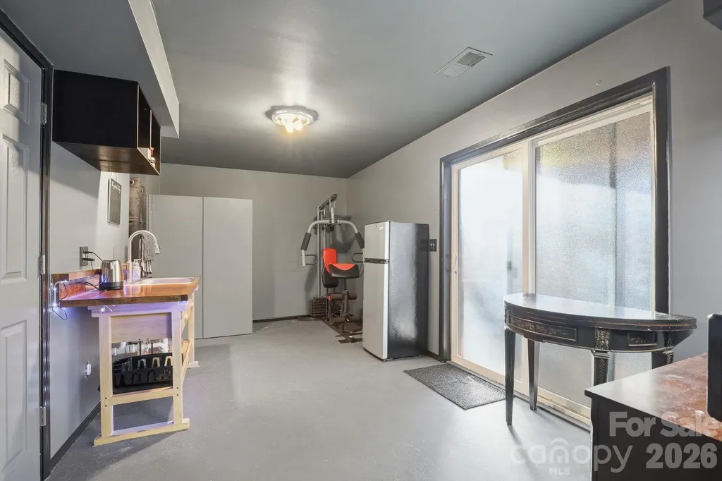 7532 W Berkeley Road Denver NC 28037