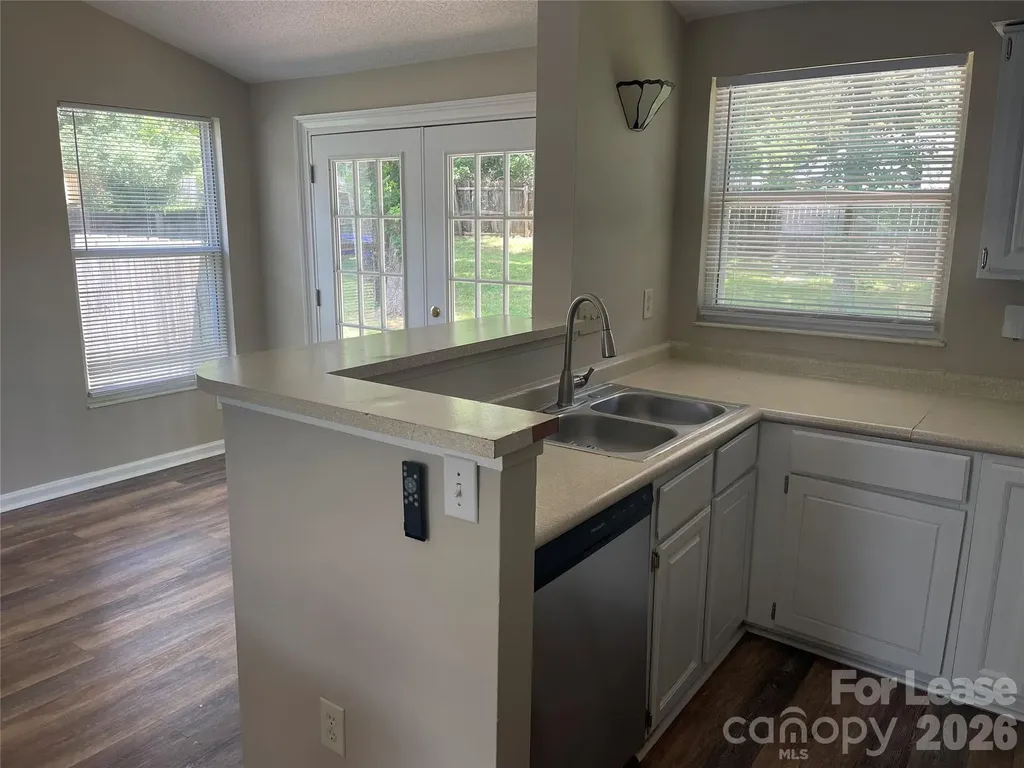 8434 Killian Ridge Court Charlotte NC 28227