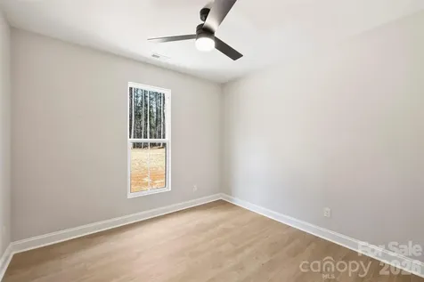 2279 Lee Lawing Road Lincolnton NC 28092