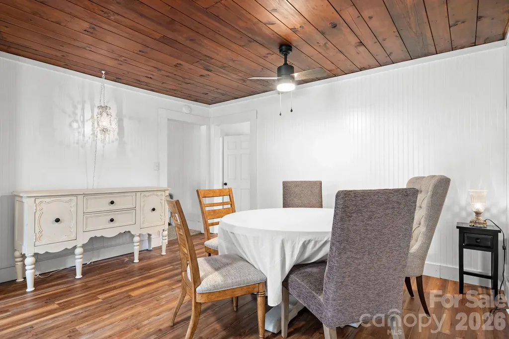 88 Lincoln Avenue Marion NC 28752