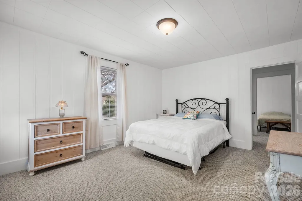 88 Lincoln Avenue Marion NC 28752
