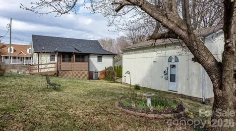88 Lincoln Avenue Marion NC 28752