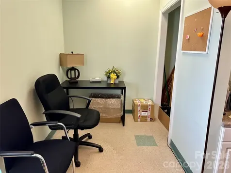 527 West Park Circle North Wilkesboro NC 28659