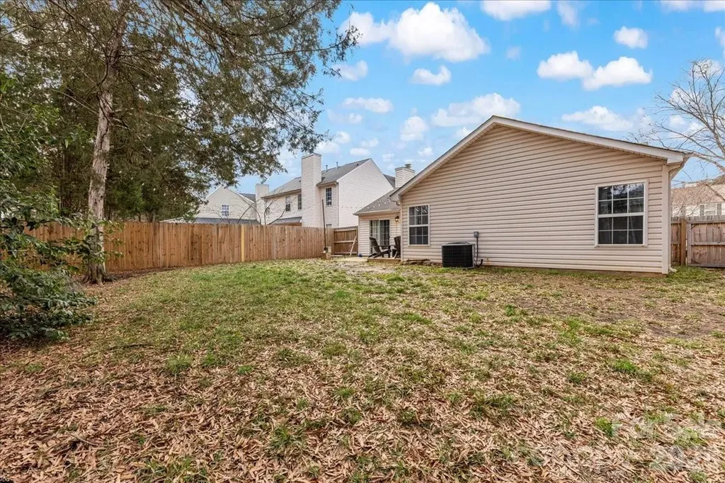 14242 Carolina Forest Court Charlotte NC 28273