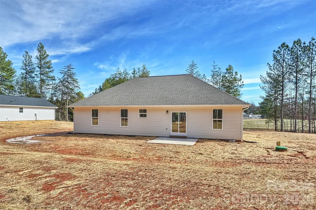 2271 Lee Lawing Road Lincolnton NC 28092