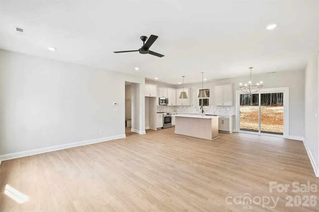 2263 Lee Lawing Road Lincolnton NC 28092