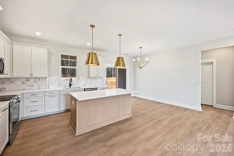 2263 Lee Lawing Road Lincolnton NC 28092