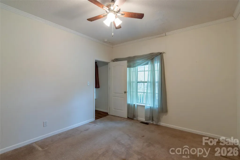 1564 Camp Creek Road Whittier NC 28789