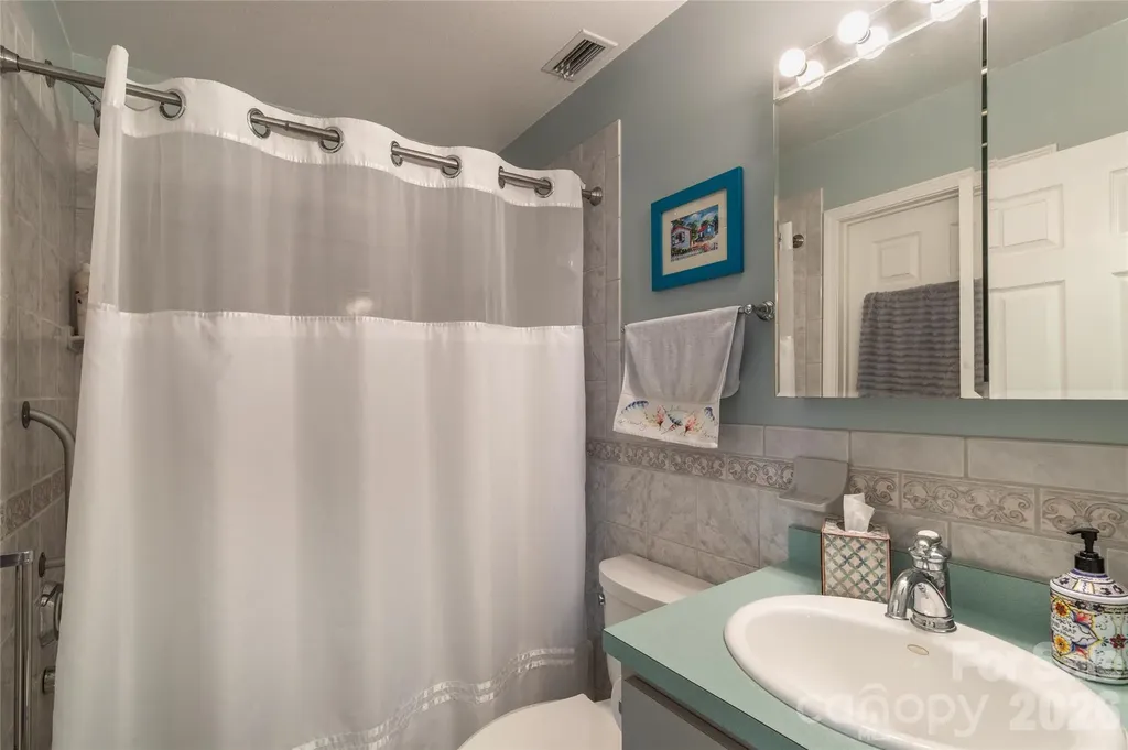 149 Windy Hill Circle Tuckasegee NC 28783