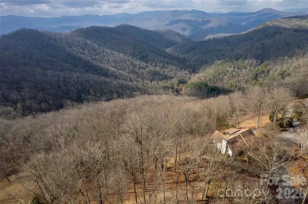149 Windy Hill Circle Tuckasegee NC 28783