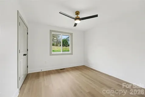 32 Bowen Drive Belmont NC 28012