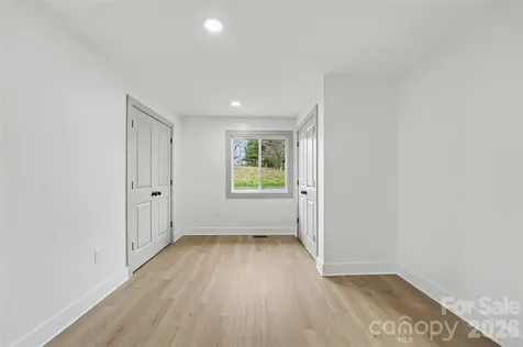 32 Bowen Drive Belmont NC 28012
