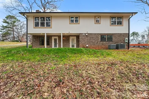 32 Bowen Drive Belmont NC 28012