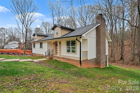 32 Bowen Drive Belmont NC 28012
