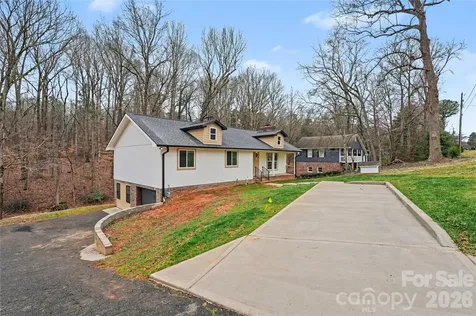 32 Bowen Drive Belmont NC 28012
