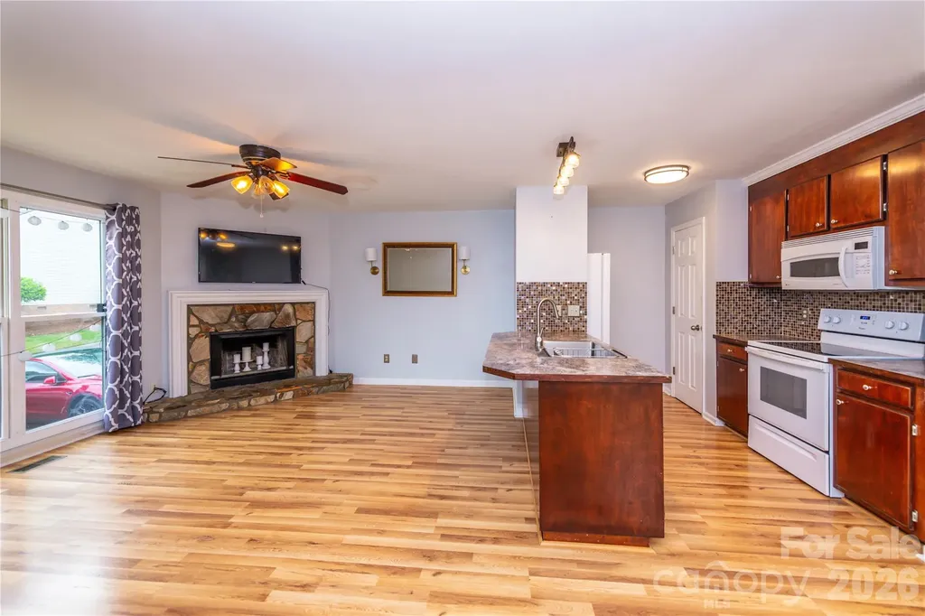 3240 Carlyle Drive NW Concord NC 28027