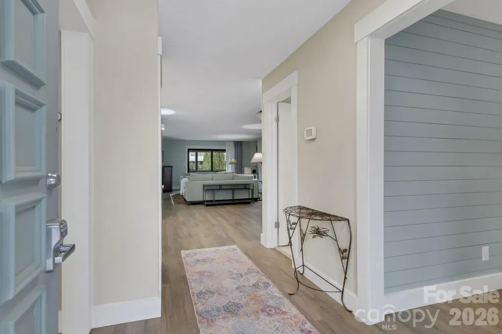 403 Crowfields Drive Asheville NC 28803