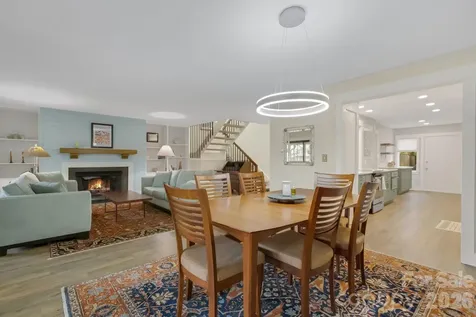 403 Crowfields Drive Asheville NC 28803