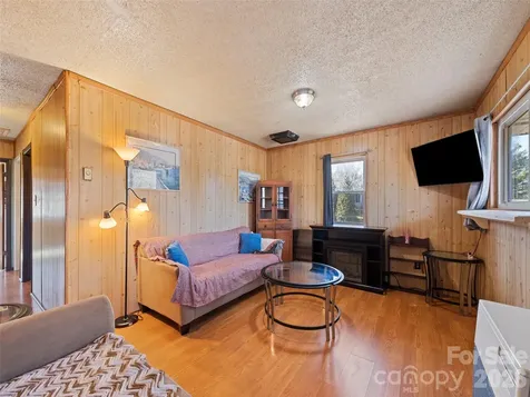 85 Culvern Street Asheville NC 28804