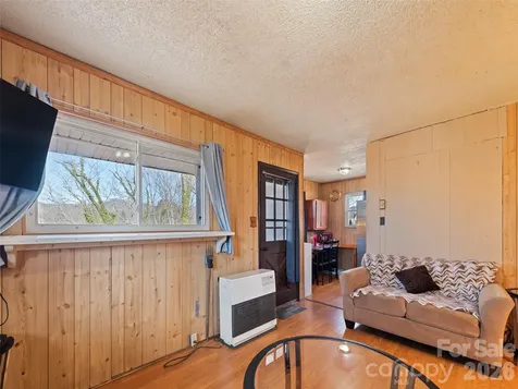 85 Culvern Street Asheville NC 28804