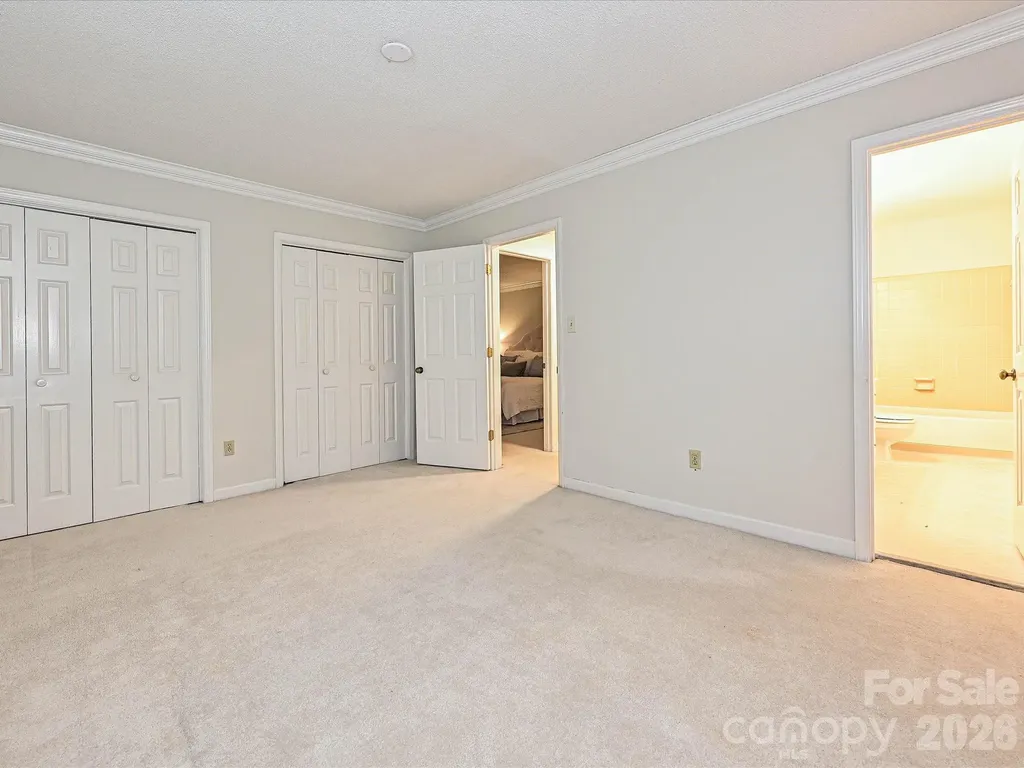 7417 Red Oak Lane Charlotte NC 28226
