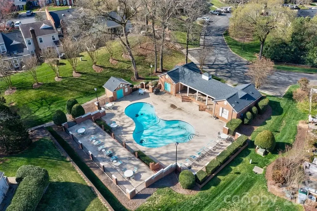 7417 Red Oak Lane Charlotte NC 28226