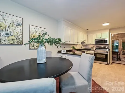 7417 Red Oak Lane Charlotte NC 28226