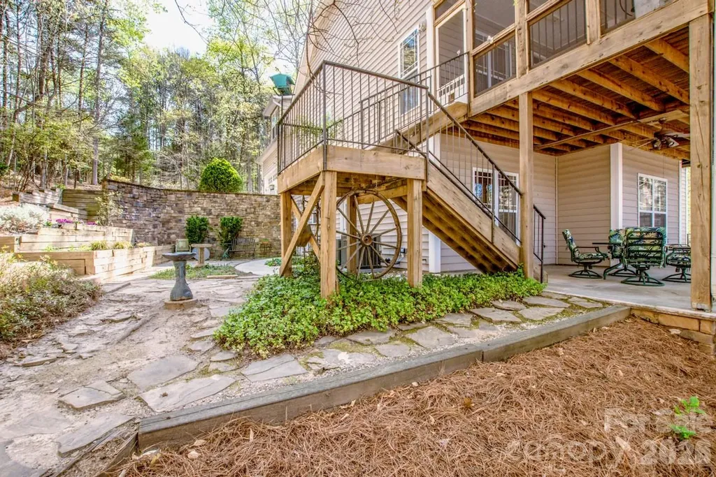 125 Melrose Lane Mooresville NC 28117