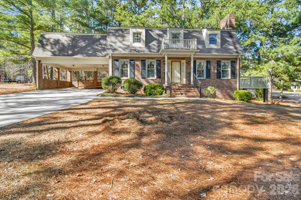 219 Williamsburg Lane Wadesboro NC 28170